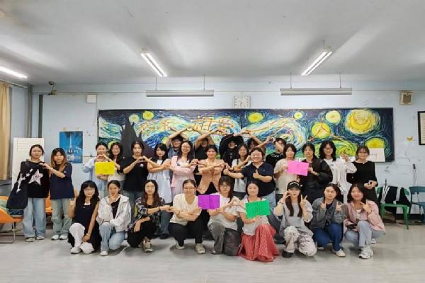 yl6776永利集团举办青马骨干培训心理团体辅导活动